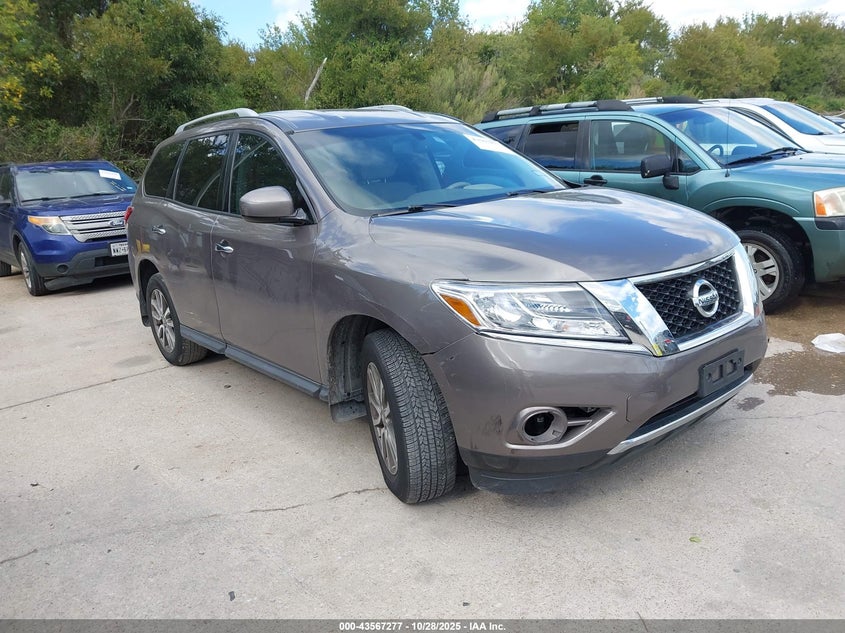 NISSAN PATHFINDER SV