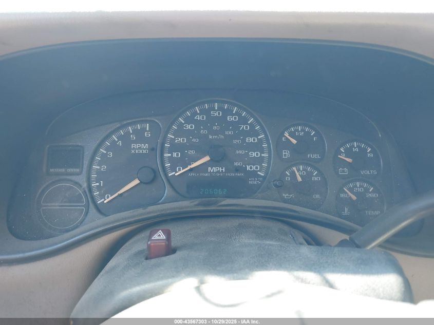 2002 GMC Yukon Slt VIN: 1GKEC13Z92R305643 Lot: 43567303