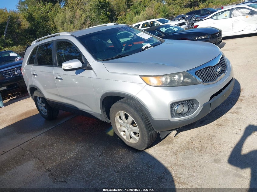 KIA SORENTO LX