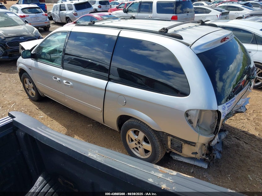 2005 Dodge Grand Caravan Sxt silver van gasoline 2D4GP44LX5R288356 photo #4
