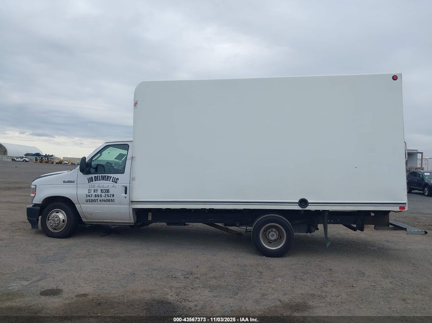 2022 Ford E-350 Cutaway VIN: 1FDWE3FN2NDC00552 Lot: 43567373