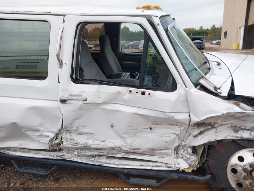 1997 Ford F-350 Xl VIN: 1FTJW35F8VEB24951 Lot: 43567488