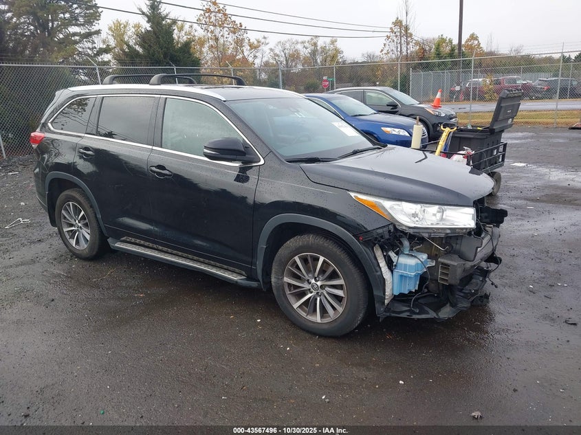 TOYOTA HIGHLANDER XLE