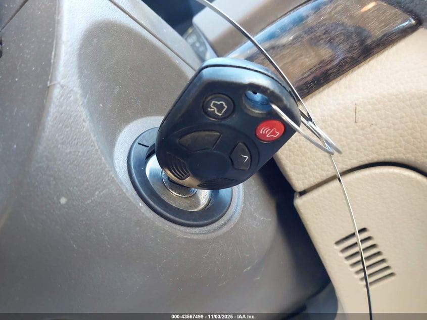 2006 Mercury Milan V6 Premier VIN: 3MEFM08136R626273 Lot: 43567499