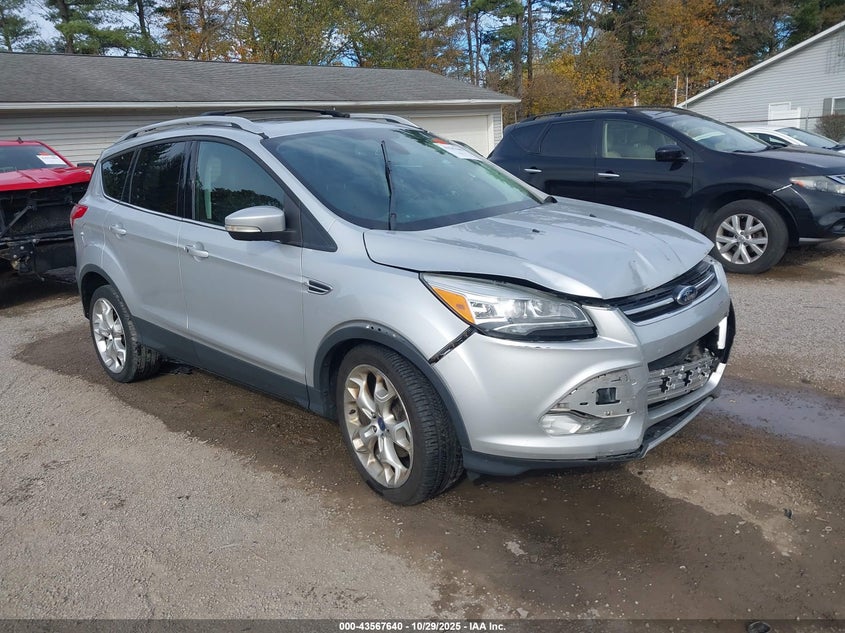 FORD ESCAPE TITANIUM