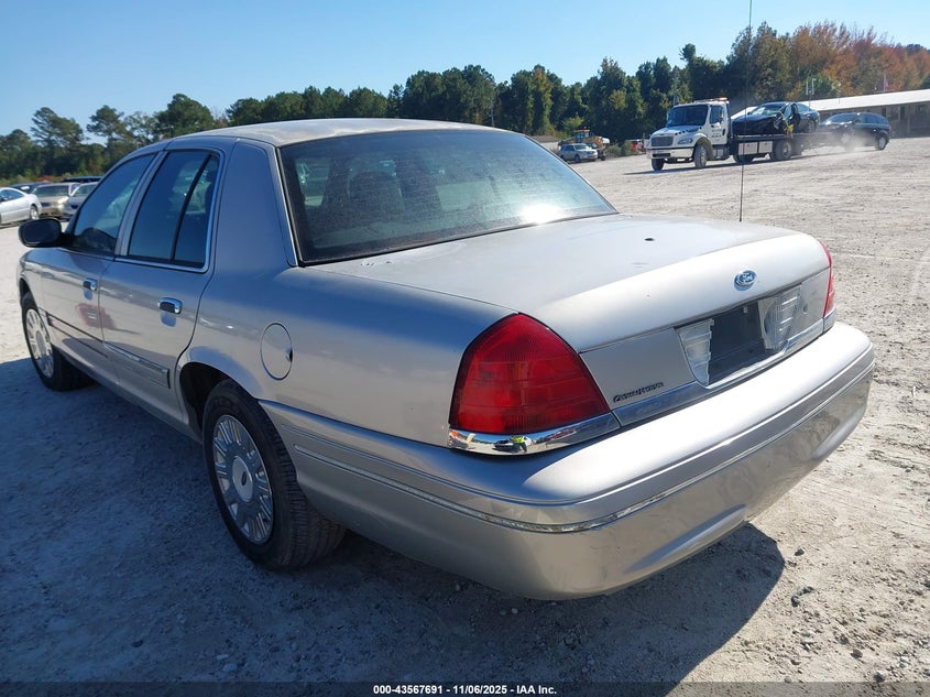 2FAFP71W35X175763 2005 FORD CROWN VICTORIA photo no. 3