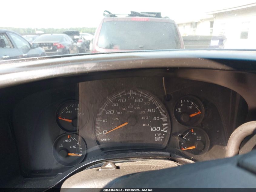 2003 Chevrolet Express Upfitter VIN: 1GBFG15T031162096 Lot: 43567737