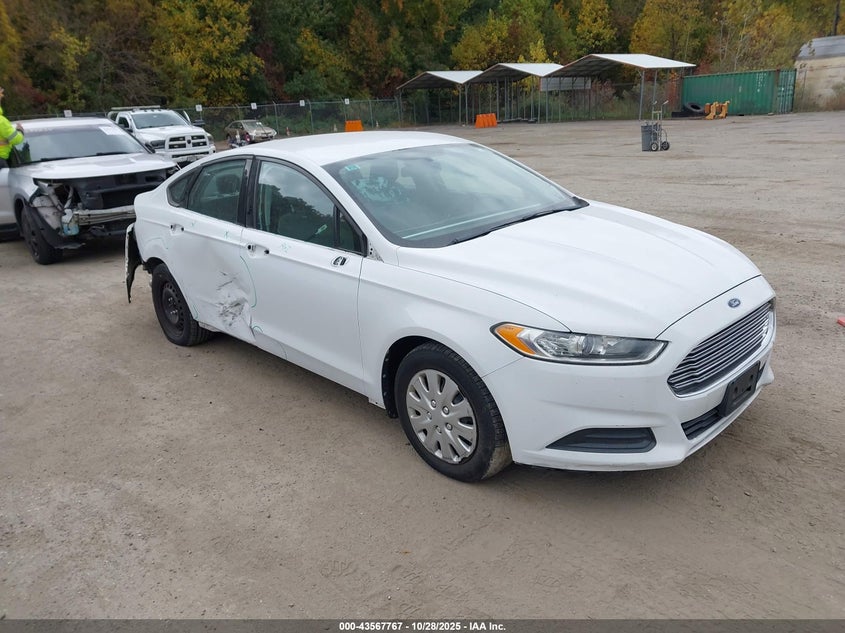 FORD FUSION S