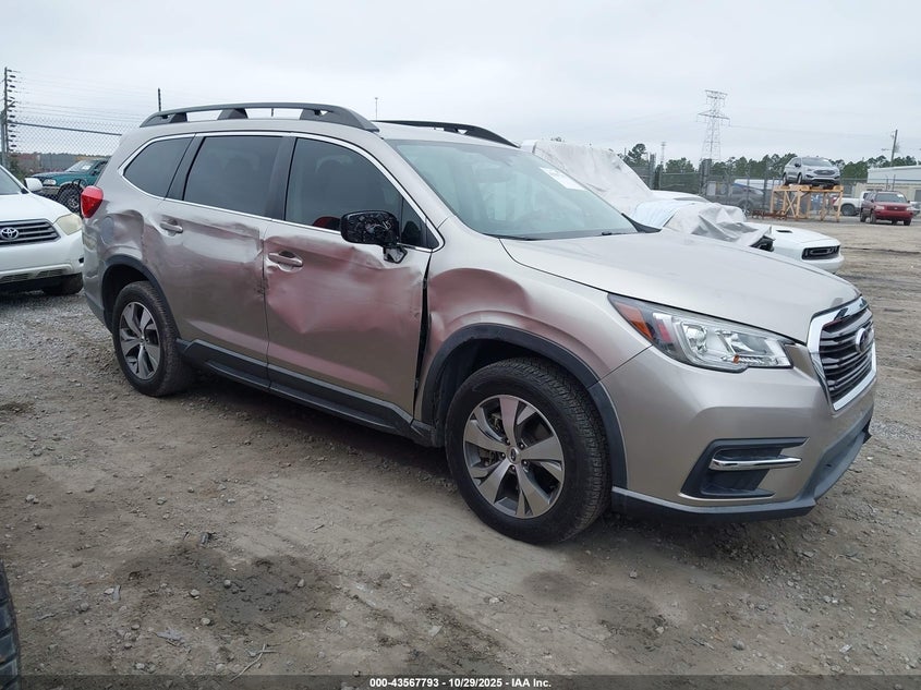 SUBARU ASCENT PREMIUM