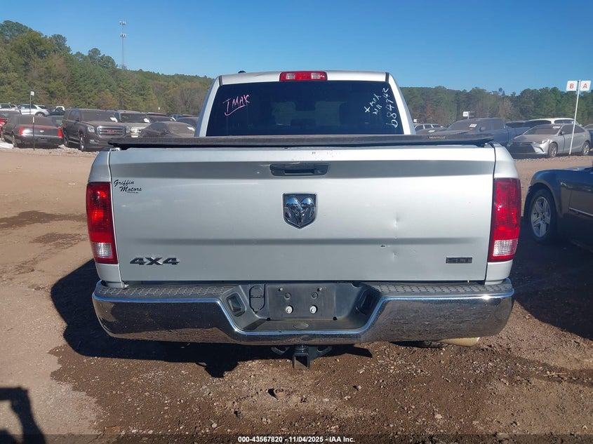 2017 Ram 1500 Slt 4X4 5'7 Box VIN: 1C6RR7LT2HS684942 Lot: 43567820