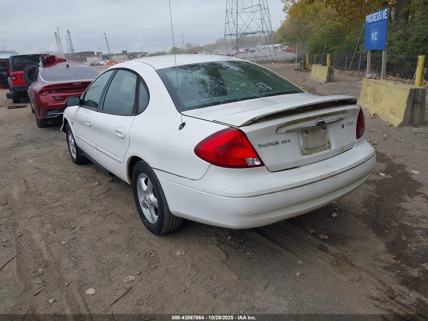 1FAHP55S63G219715 2003 FORD TAURUS photo no. 3