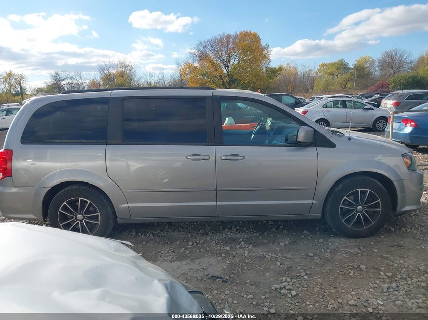 2016 Dodge Grand Caravan R/T VIN: 2C4RDGEGXGR369636 Lot: 43568035