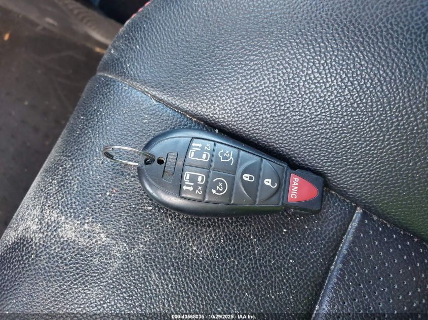 2016 Dodge Grand Caravan R/T VIN: 2C4RDGEGXGR369636 Lot: 43568035