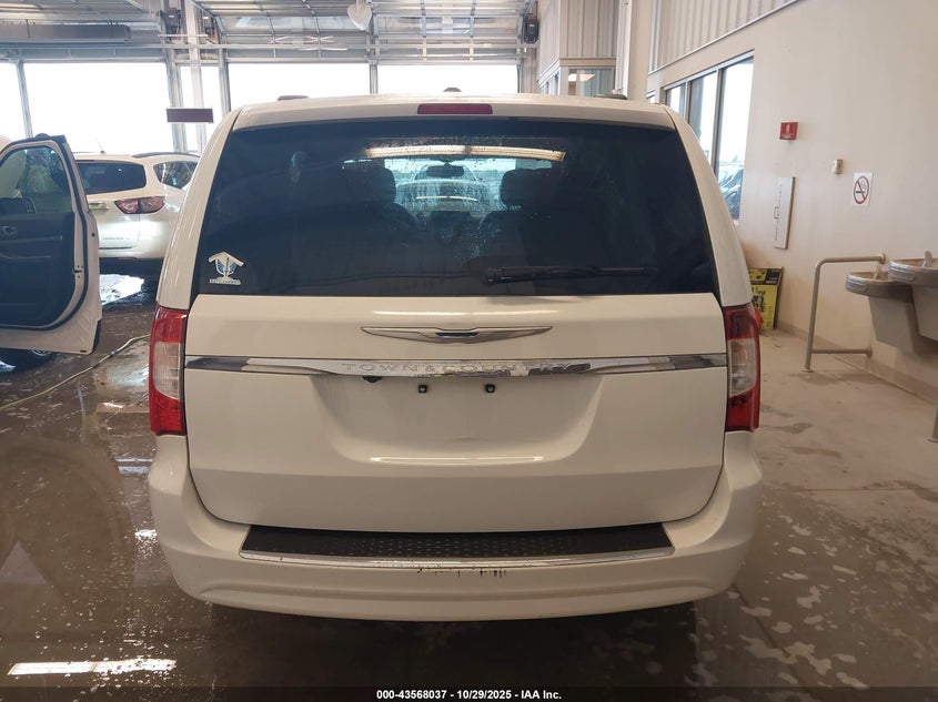 2015 Chrysler Town & Country Touring VIN: 2C4RC1BG6FR753710 Lot: 43568037