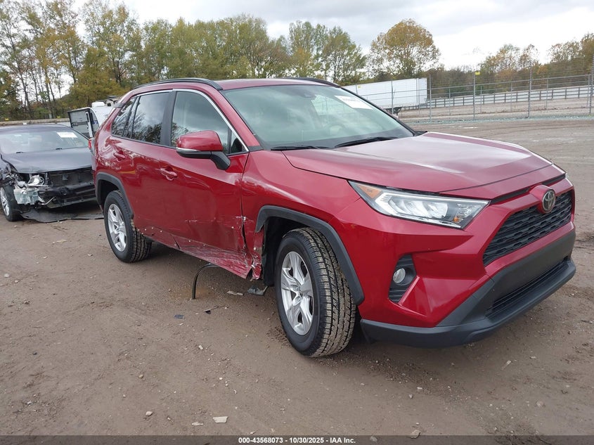TOYOTA RAV4 XLE/XLE PREMIUM