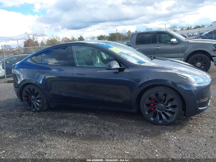 2024 Tesla Model Y Performance Dual Motor All-Wheel Drive VIN: 7SAYGDEF7RA318053 Lot: 43568098