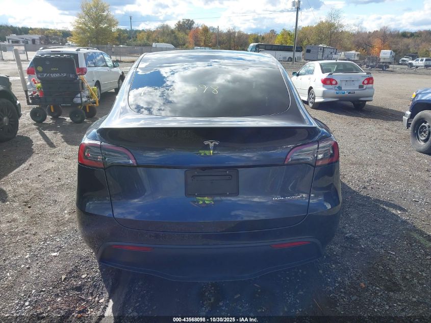 2024 Tesla Model Y Performance Dual Motor All-Wheel Drive VIN: 7SAYGDEF7RA318053 Lot: 43568098