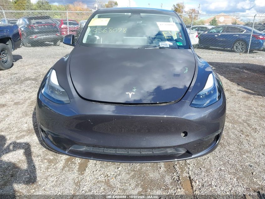 2024 Tesla Model Y Performance Dual Motor All-Wheel Drive VIN: 7SAYGDEF7RA318053 Lot: 43568098