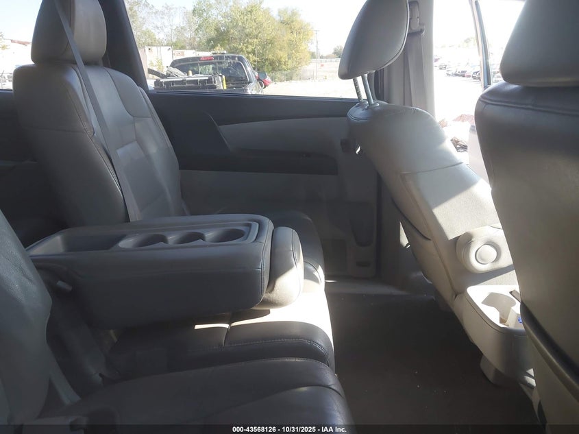 2015 HONDA ODYSSEY EX-L 5FNRL5H63FB037574