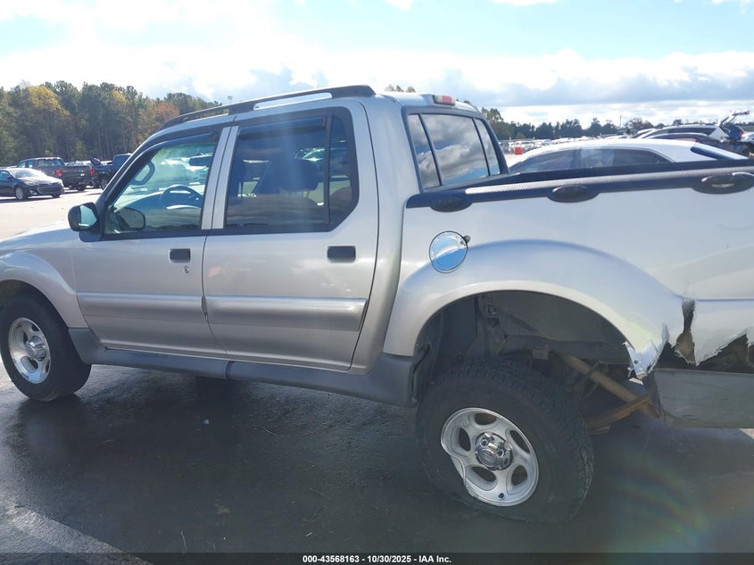 2004 Ford Explorer Sport Trac Adrenalin/Xls/Xlt VIN: 1FMZU67K54UB03964 Lot: 43568163