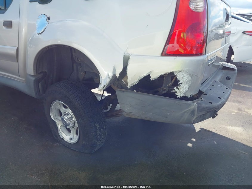 2004 Ford Explorer Sport Trac Adrenalin/Xls/Xlt VIN: 1FMZU67K54UB03964 Lot: 43568163