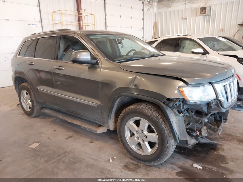 JEEP GRAND CHEROKEE LAREDO
