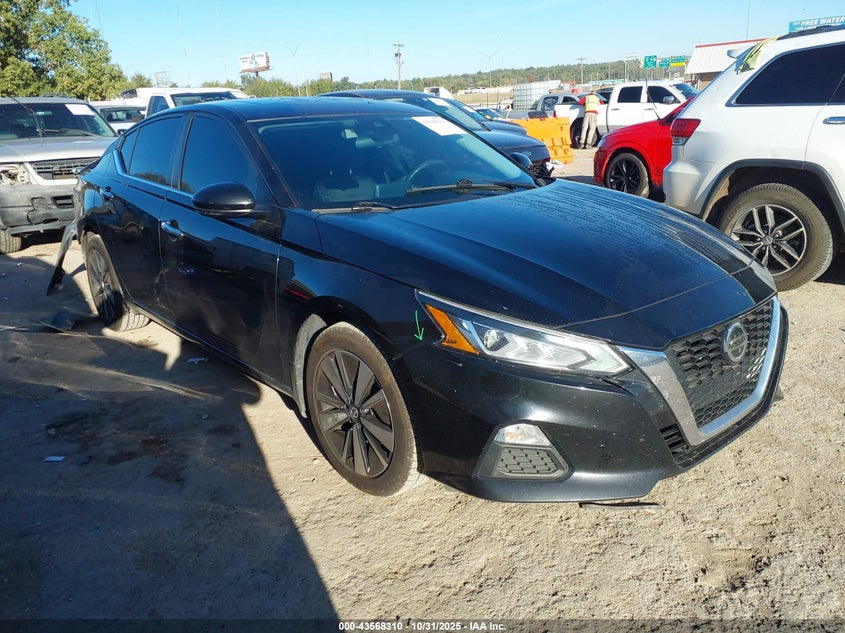 NISSAN ALTIMA SV INTELLIGENT AWD