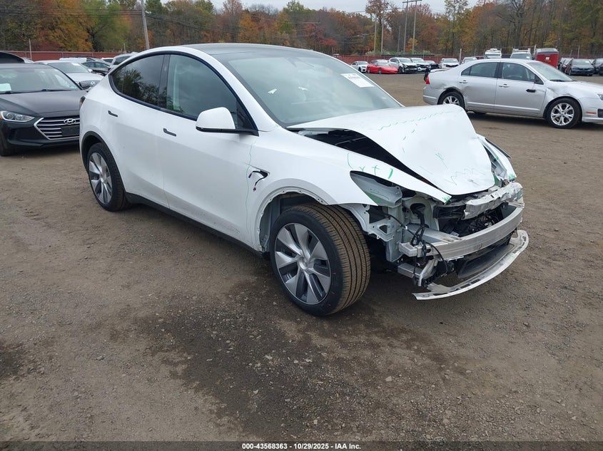 TESLA MODEL Y LONG RANGE DUAL MOTOR ALL-WHEEL DRIVE