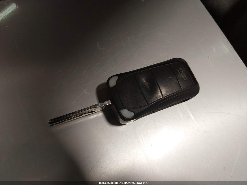 2004 Porsche Cayenne S VIN: WP1AB29P74LA69698 Lot: 43568390