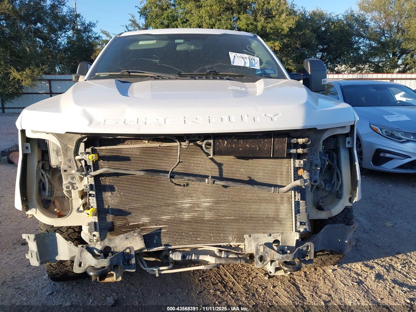 2017 Ford F-250 Xlt VIN: 1FT7W2AT9HED77197 Lot: 43568391