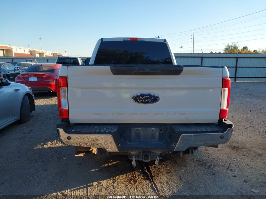 2017 Ford F-250 Xlt VIN: 1FT7W2AT9HED77197 Lot: 43568391