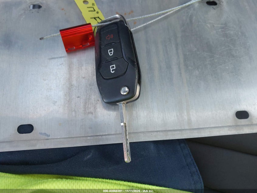 2017 Ford F-250 Xlt VIN: 1FT7W2AT9HED77197 Lot: 43568391