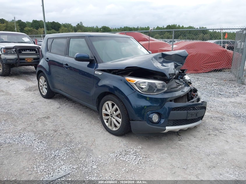 KIA SOUL +