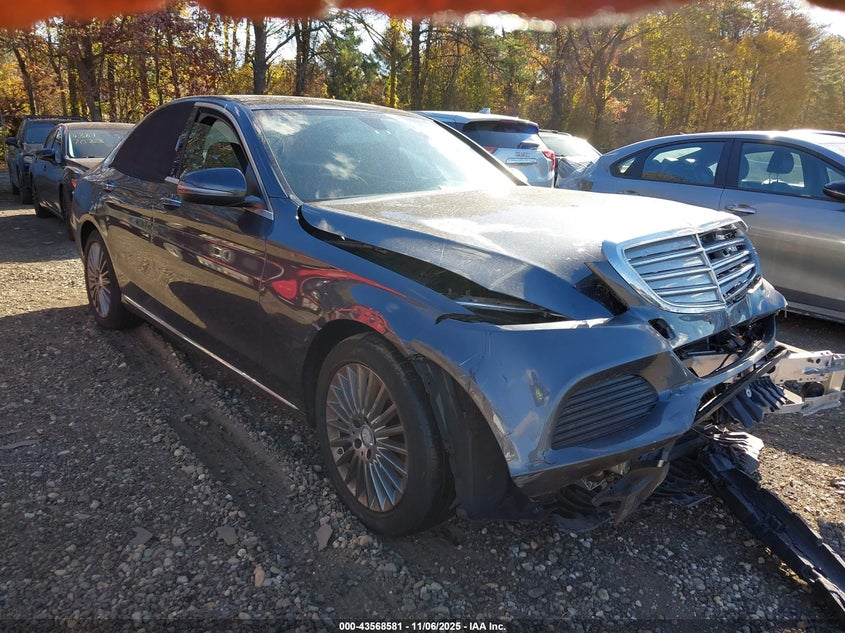 MERCEDES-BENZ C-CLASS LUXURY 4MATIC