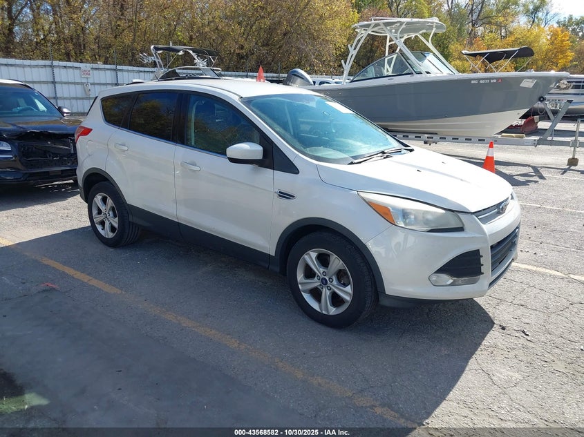 FORD ESCAPE SE