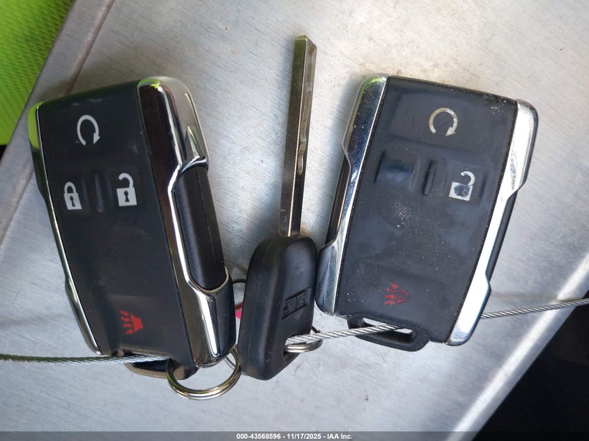 2017 GMC Sierra 1500 Denali VIN: 3GTP1PEJ2HG109847 Lot: 43568596