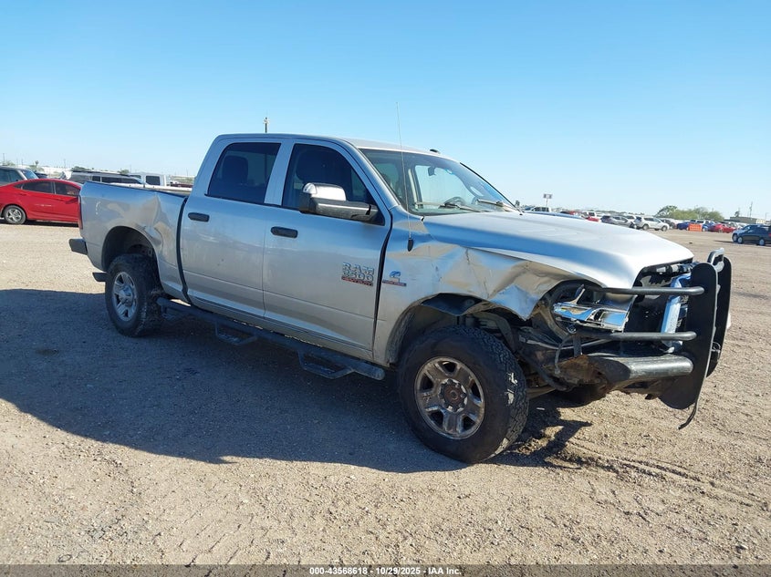 RAM 2500 TRADESMAN 4X4 6 4 BOX