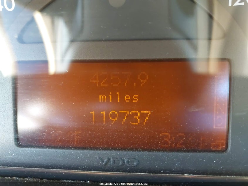 2002 Mercedes-Benz C 320 VIN: WDBRF64J32F224941 Lot: 43568779