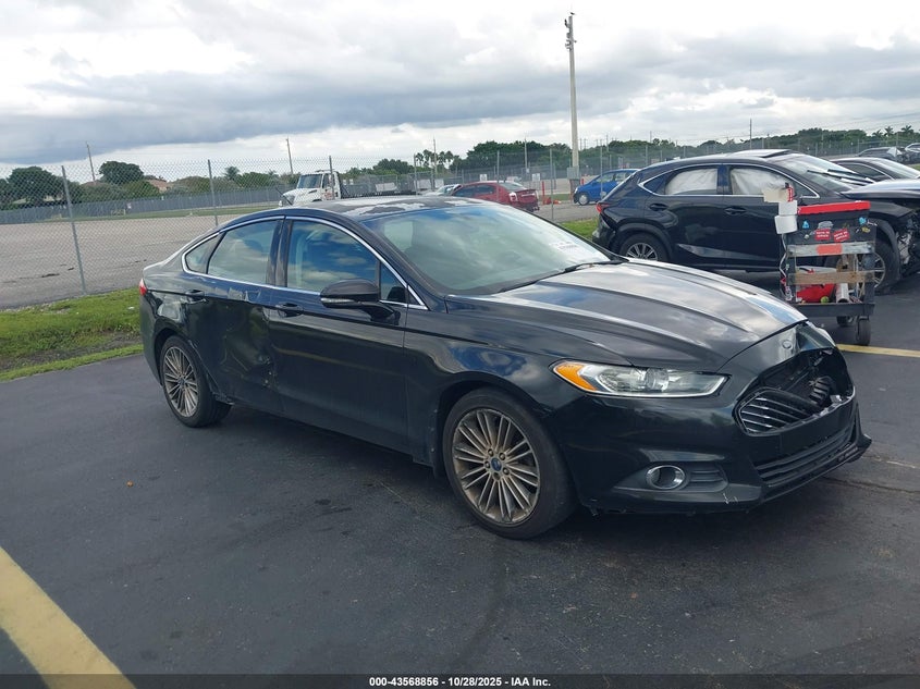 FORD FUSION SE