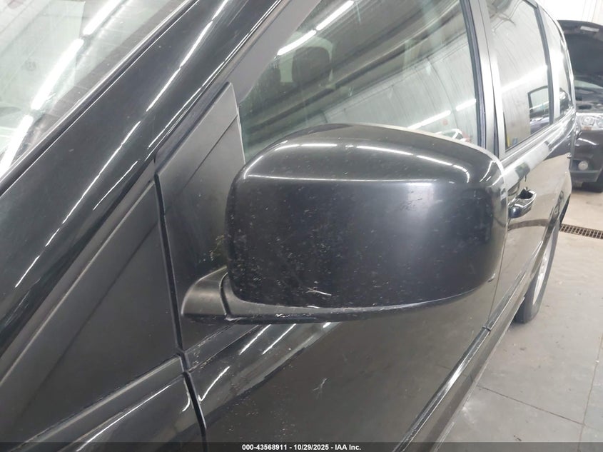 2011 Dodge Grand Caravan Mainstreet VIN: 2D4RN3DG6BR743758 Lot: 43568911