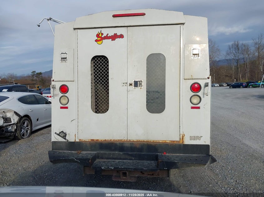 2007 Chevrolet Express Cutaway Work Van VIN: 1GBHG31U771200173 Lot: 43568912