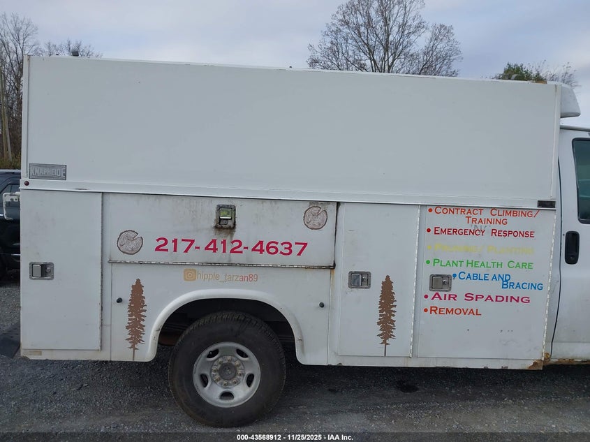 2007 Chevrolet Express Cutaway Work Van VIN: 1GBHG31U771200173 Lot: 43568912