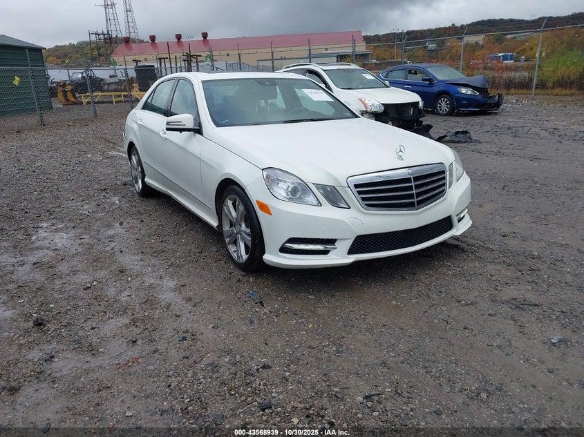 MERCEDES-BENZ E-CLASS 4MATIC