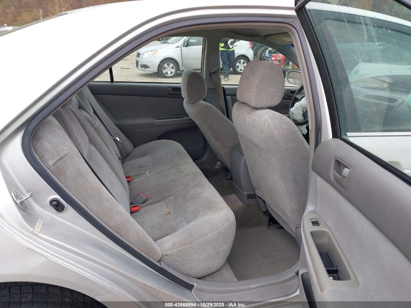 2002 Toyota Camry Le VIN: 4T1BE32K12U059558 Lot: 43568994