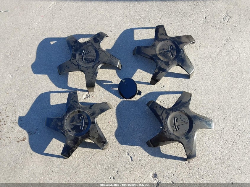 2024 Tesla Model 3 Performance All-Wheel Drive VIN: 5YJ3E1ET6RF784741 Lot: 43569049