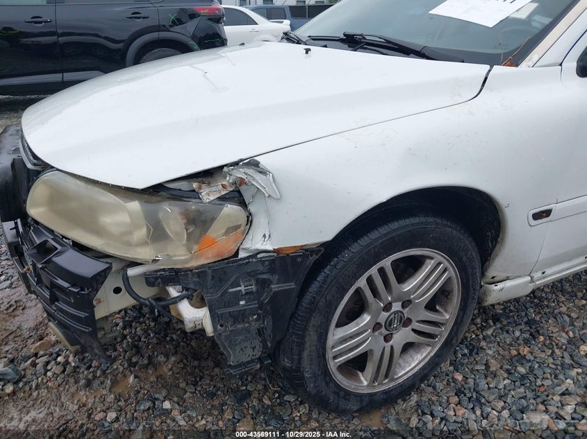 2005 Volvo S60 2.5T VIN: YV1RS592352431084 Lot: 43569111