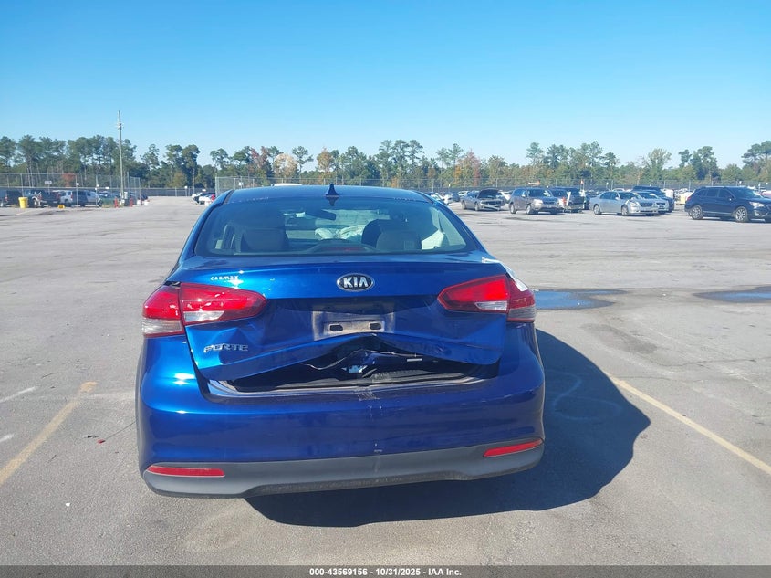 2018 Kia Forte Lx VIN: 3KPFK4A74JE265665 Lot: 43569156