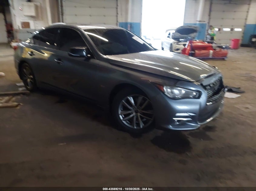 INFINITI Q50 3.0T PREMIUM