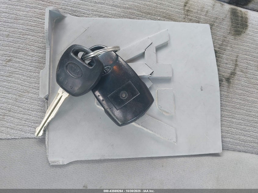 2012 Kia Sedona Lx VIN: KNDMG4C73C6441765 Lot: 43569264