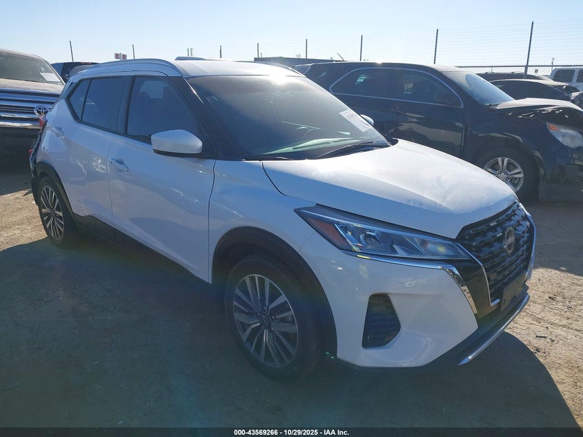 NISSAN KICKS SV XTRONIC CVT